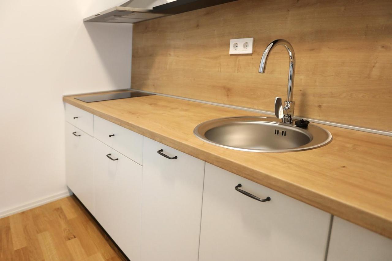 Home Apartmani I Sobe Osijek Bagian luar foto