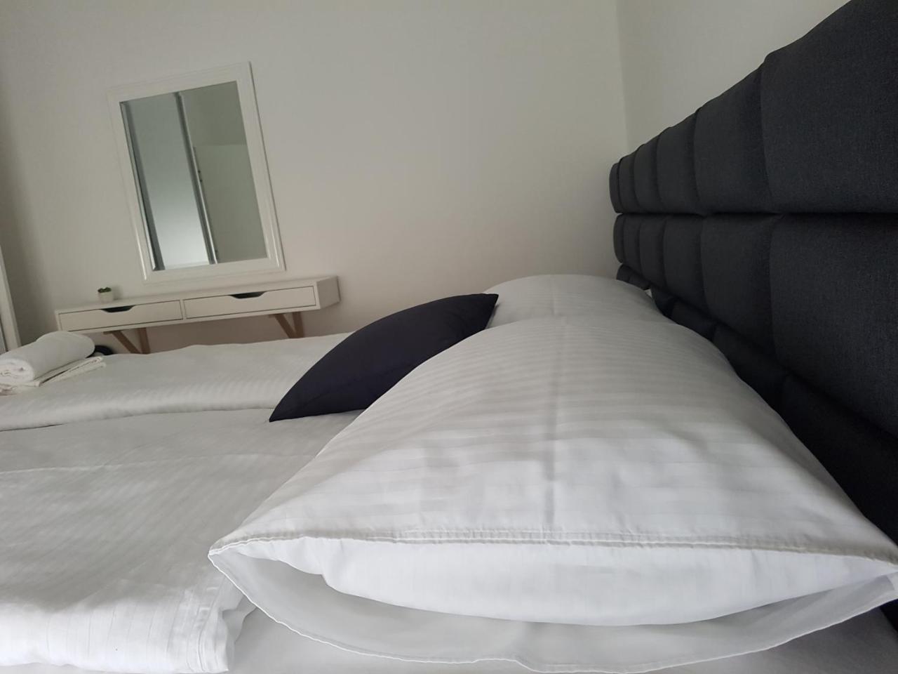 Home Apartmani I Sobe Osijek Bagian luar foto
